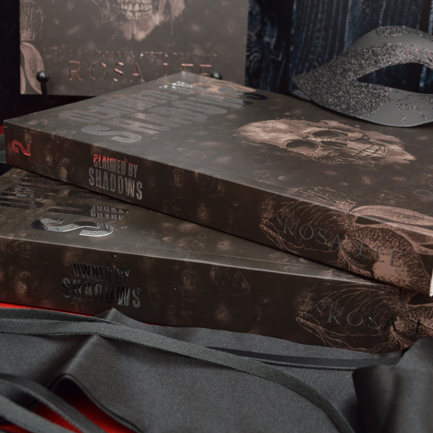 The Shadowmen Special Edition Paperbacks (Discreet Edition) - Dirty Little Shop