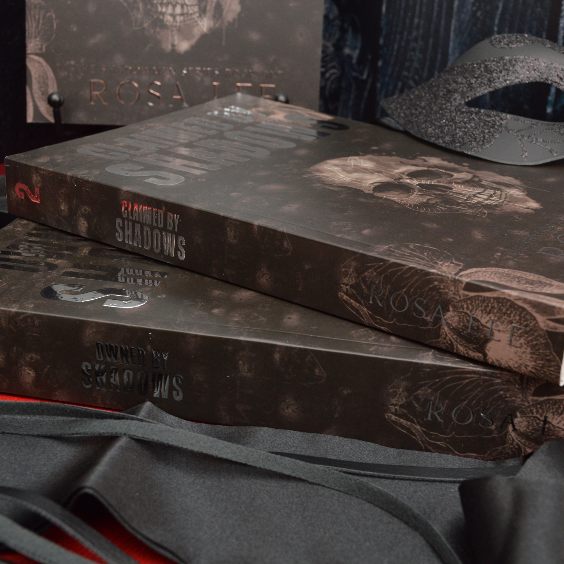 The Shadowmen Special Edition Paperbacks (Discreet Edition) - Dirty Little Shop