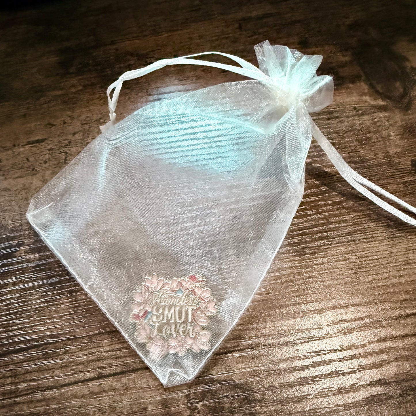 Shameless Smut Lover Badge